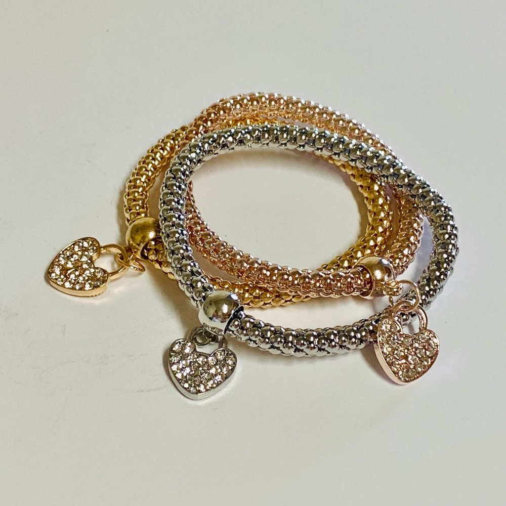🔥3/$25🔥3 Piece Rhinestone Charm Bracelet Set - Picture 2 of 4